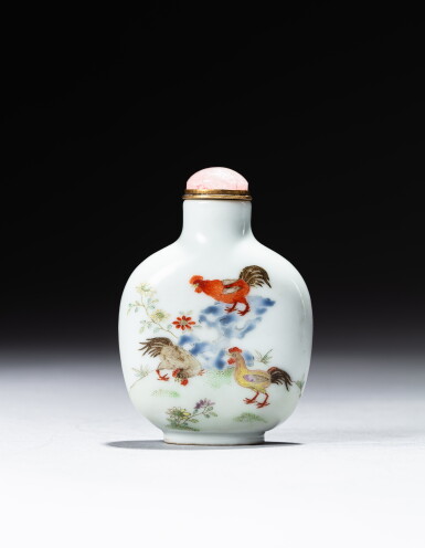 View full screen - View 1 of Lot 69. A famille-rose 'chicken' snuff bottle, Mark and period of Daoguang.