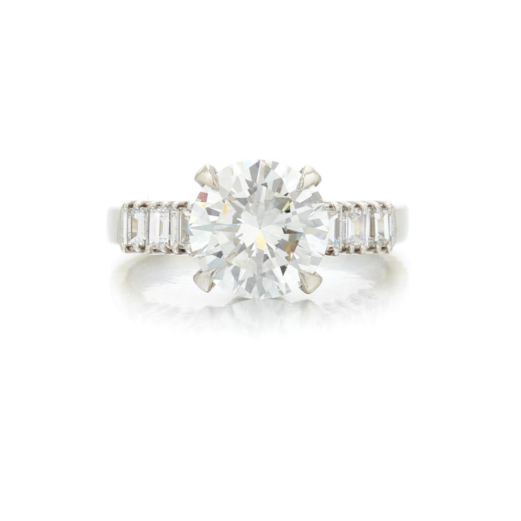 View full screen - View 1 of Lot 142. Diamond ring (Anello in diamanti).