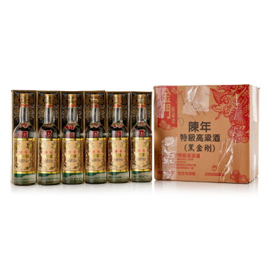 View full screen - View 1 of Lot 560. 1987年產 金門 陳年特級高粱酒 (黑金剛) Kinmen Kaoliang Liquor "Hei Jin Gang" 1987 (12 BT60).