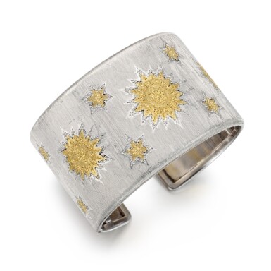 View full screen - View 1 of Lot 156. Bangle.