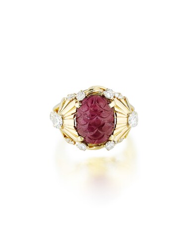View full screen - View 1 of Lot 16. Ruby and diamond ring | Bague rubis et diamants.