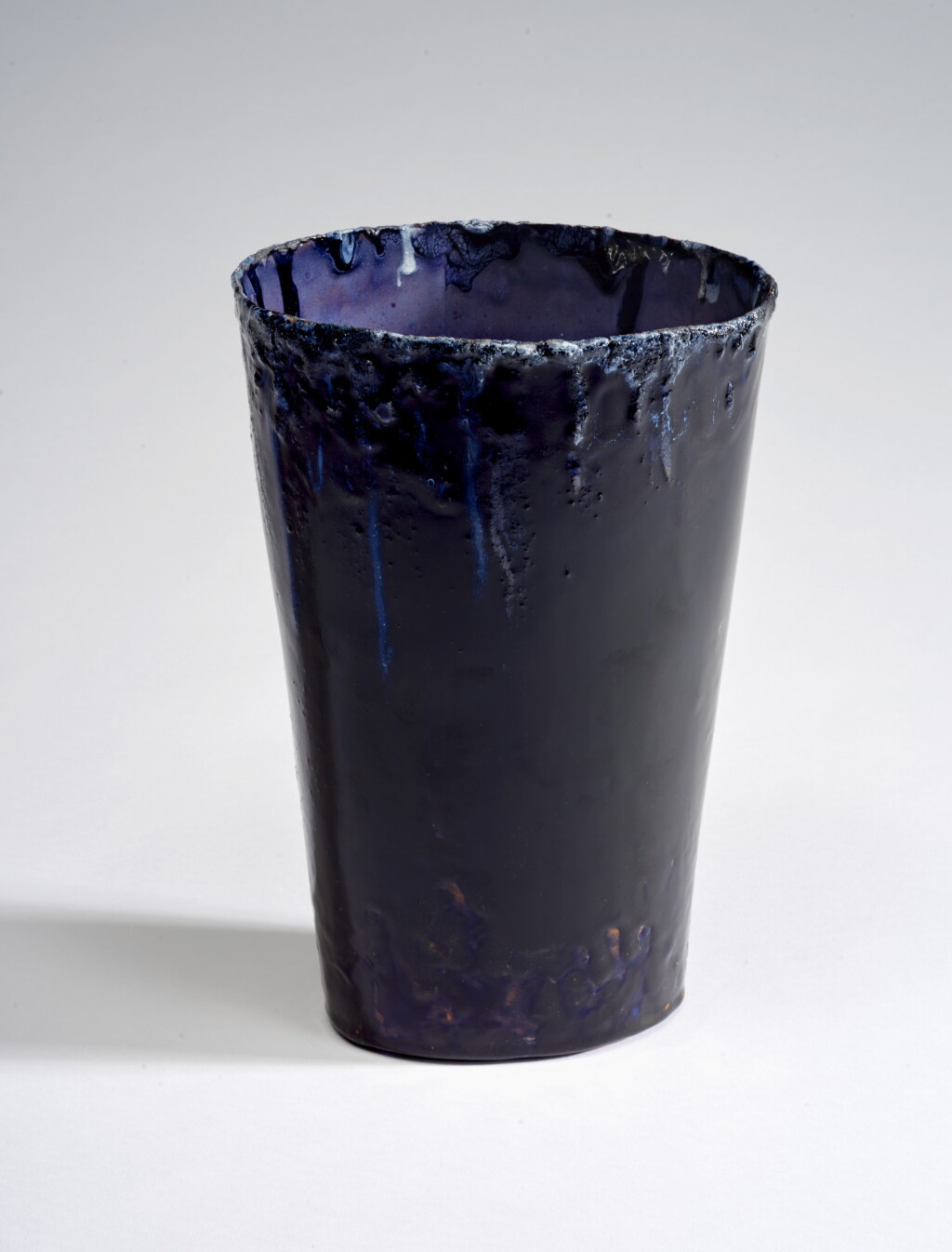 View full screen - View 1 of Lot 57. VASO .