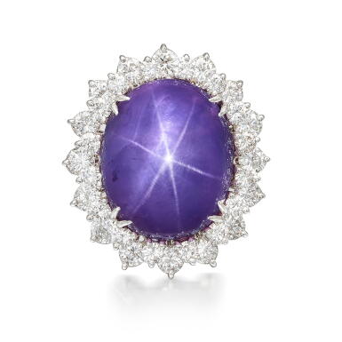 View full screen - View 1 of Lot 1865. PURPLE STAR SAPPHIRE AND DIAMOND RING | 天然 「斯里蘭卡」未經加熱星光紫色剛玉 配 鑽石 戒指.