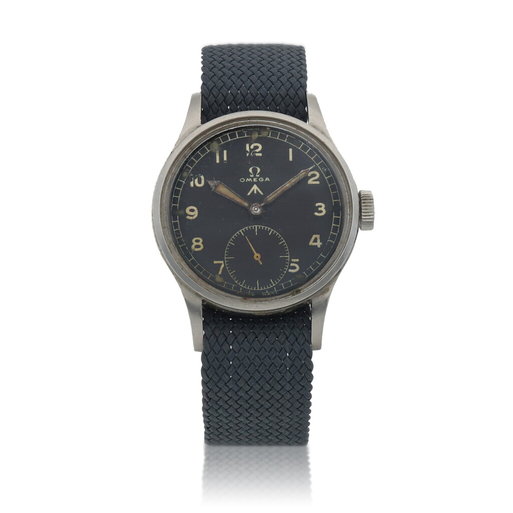 View full screen - View 1 of Lot 28. Stainless steel military wristwatch with radium indexes made for the British Army Circa 1944.