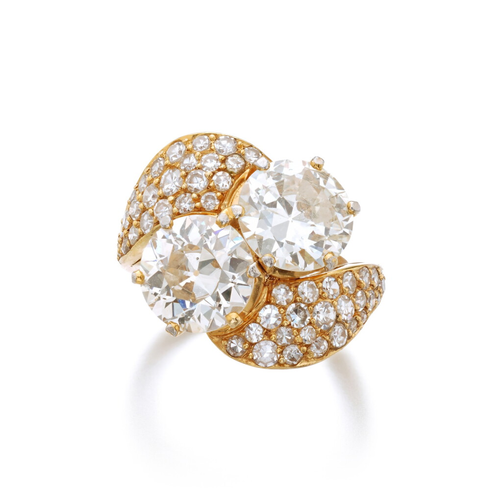 View full screen - View 1 of Lot 738. Diamond Ring.