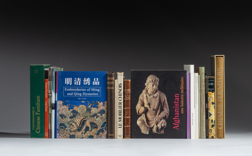 View full screen - View 1 of Lot 26. A group of approximately 65 Asian art reference books and dealer catalogues on furniture and decorative art | 亞洲家俱與裝飾藝術書籍 一組約六十五本.