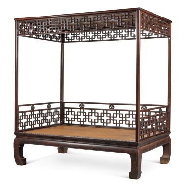 View full screen - View 1 of Lot 133. A 'tielimu' four-poster canopy bed (Jiazichuang), Qing dynasty, 18th century | 清十八世紀 鐵力木套方紋圍子四柱架子床.