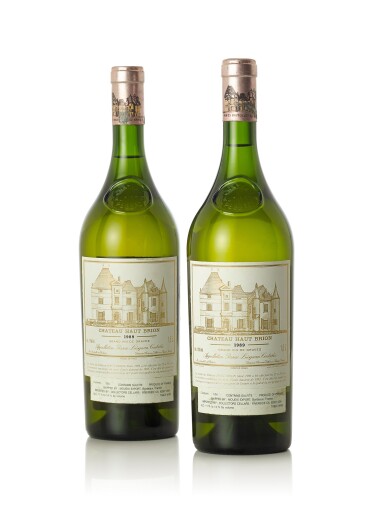 View full screen - View 1 of Lot 8047. Château Haut Brion Blanc 1989 (2 MAG) .