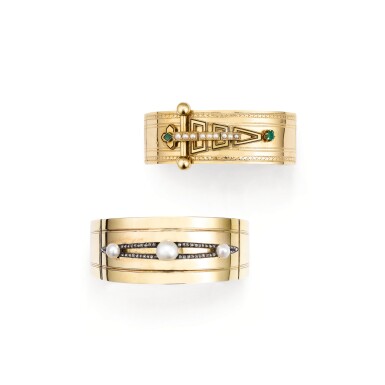 View full screen - View 1 of Lot 1. DEUX BRACELETS PERLES, 19ÈME SIÈCLE | TWO PEARL BRACELETS, 19TH CENTURY.