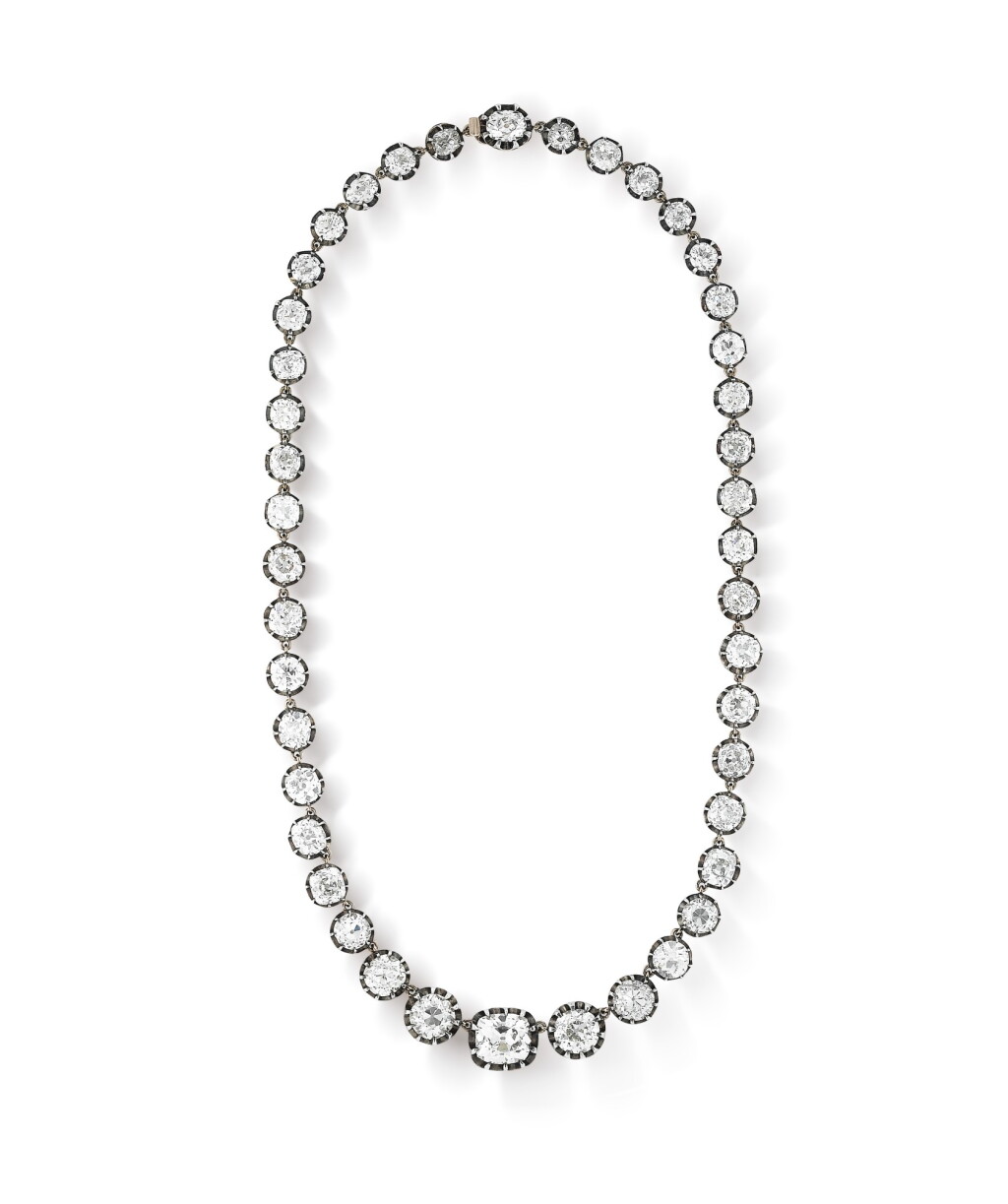 View full screen - View 1 of Lot 12. Collier diamants | Diamond necklace.