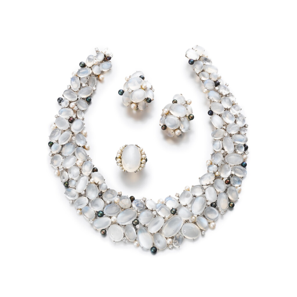 View full screen - View 1 of Lot 59. Moonstone, cultured pearl and diamond parure | Parure pierres de lune, perles de culture et diamants.