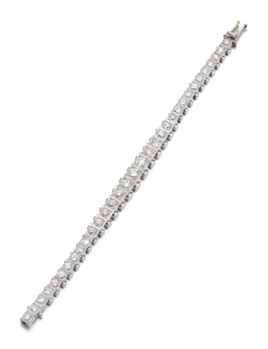 View full screen - View 1 of Lot 101. DIAMOND BRACELET.