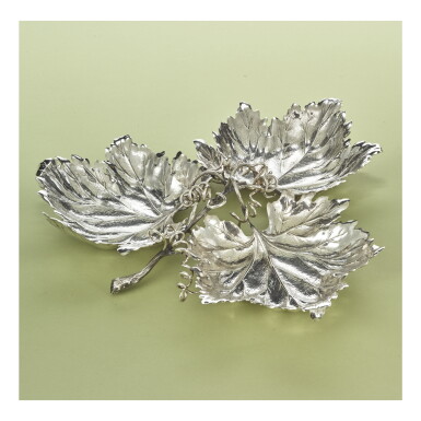 View full screen - View 1 of Lot 47. AN ITALIAN SILVER LEAF-FORM CENTERPIECE, GIANMARIA BUCCELLATI, BOLOGNA, LATE 20TH CENTURY.