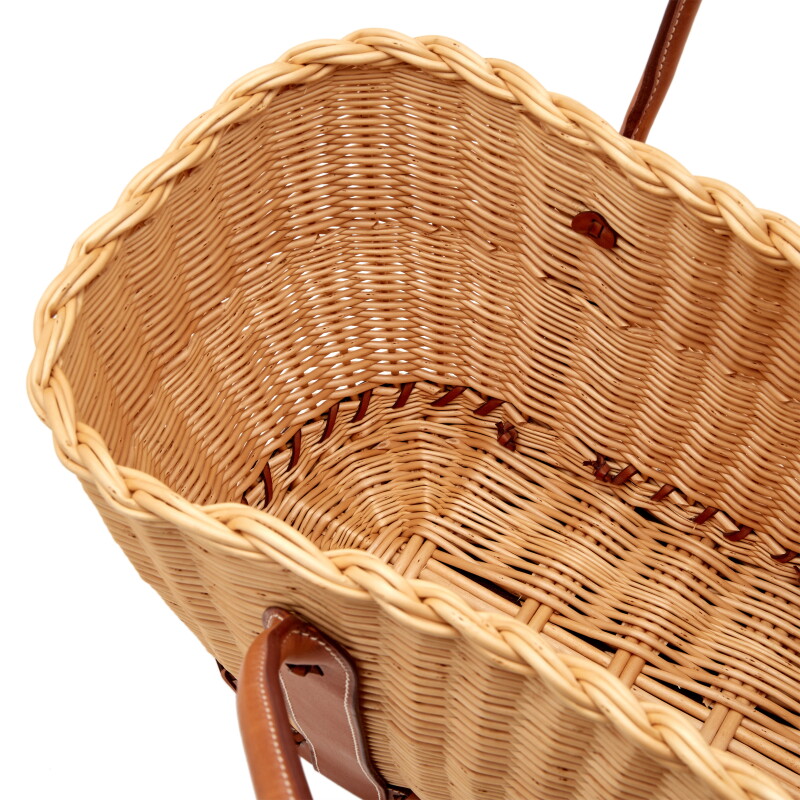 Cover image 0