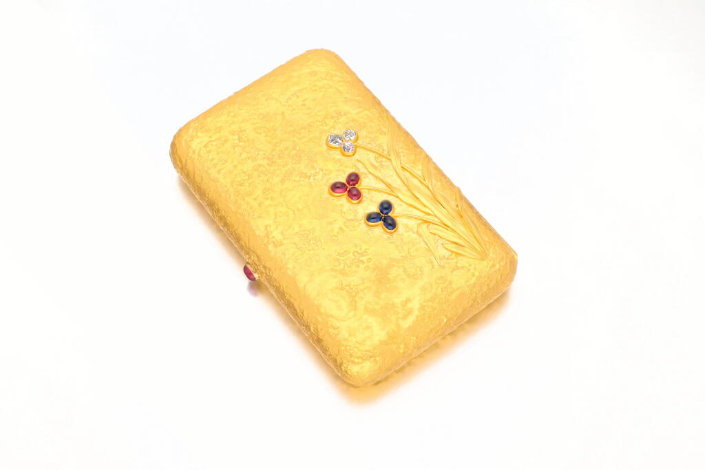 View full screen - View 1 of Lot 1108. A jewelled samorodok gold cigarette case, Friedrich Köchli, St Petersburg, 1908-1917.