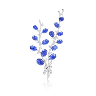 View full screen - View 1 of Lot 818. Sapphire and diamond brooch.