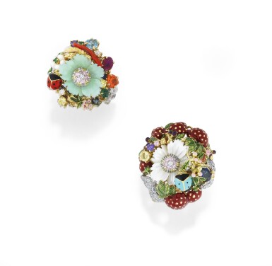 View full screen - View 1 of Lot 133. DEUX BAGUES ÉMAIL, PIERRES DE COULEUR ET DIAMANTS, SANTAGOSTINO | TWO ENAMEL, GEM SET AND DIAMOND RINGS, SANTAGOSTINO.