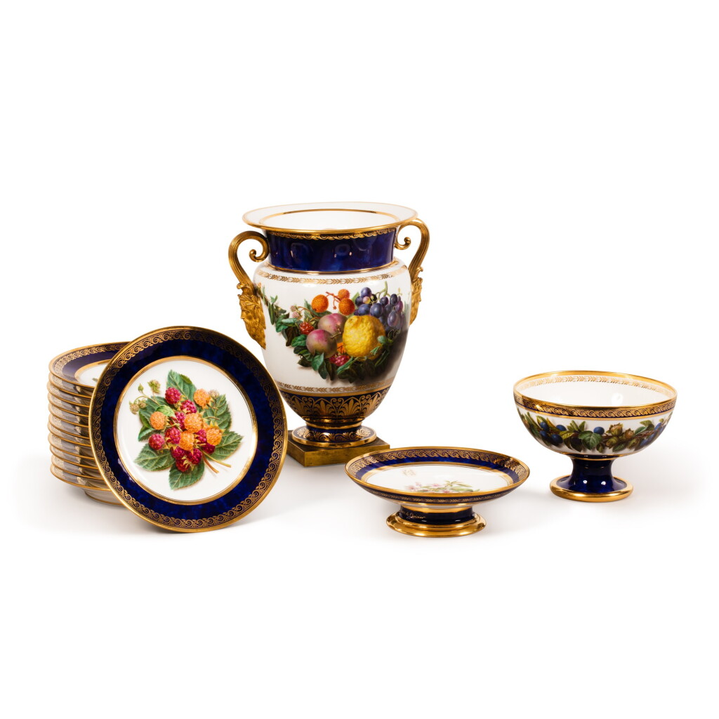View full screen - View 1 of Lot 822. A Sèvres porcelain dessert service, circa 1825-1828.