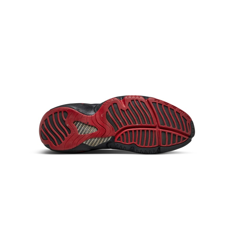 Nike Nike Gary Payton Dual Signed Game Worn 'The Glove' Promo ... Nike Nike Gary Payton Dual Signed Game Worn 'The Glove' Promo ...