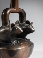 Vase étrier, Chavin