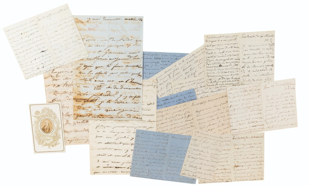 View full screen - View 1 of Lot 113. Bel ensemble de 14 lettres autographes à Victor Hugo. 1848-1871..
