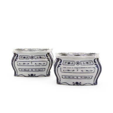 View full screen - View 1 of Lot 100. A pair of blue and white commode bough-pots, Qing dynasty, Qianlong period.
