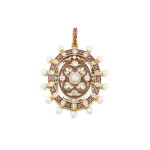 Pendentif émail, perles et diamants