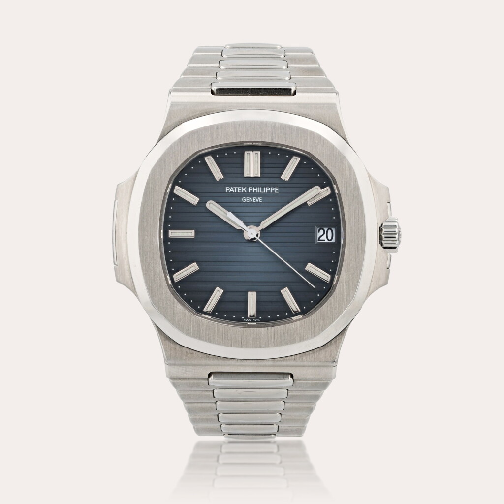 View full screen - View 1 of Lot 380. Nautilus, reference 5711/1A-010 Montre bracelet en acier avec date | Stainless steel wristwatch with date and bracelet Vers 2016 | Circa 2016.