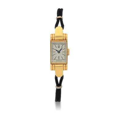 View full screen - View 1 of Lot 160. REF 272 YELLOW GOLD WRISTWATCH MADE IN 1937.