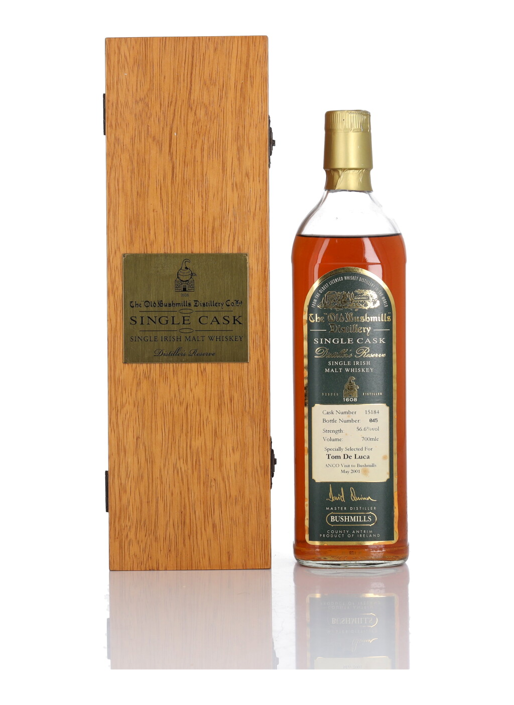 View full screen - View 1 of Lot 106. Bushmills Single Cask Distiller's Reserve 56.6 abv 1986 (1 Bottle 70cl).