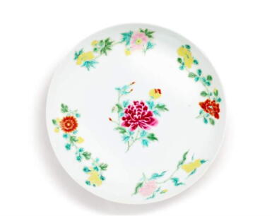 View full screen - View 1 of Lot 9363. A famille-rose 'boneless' dish, Mark and period of Yongzheng | 清雍正 粉彩沒骨花果紋盤 《大清雍正年製》款.