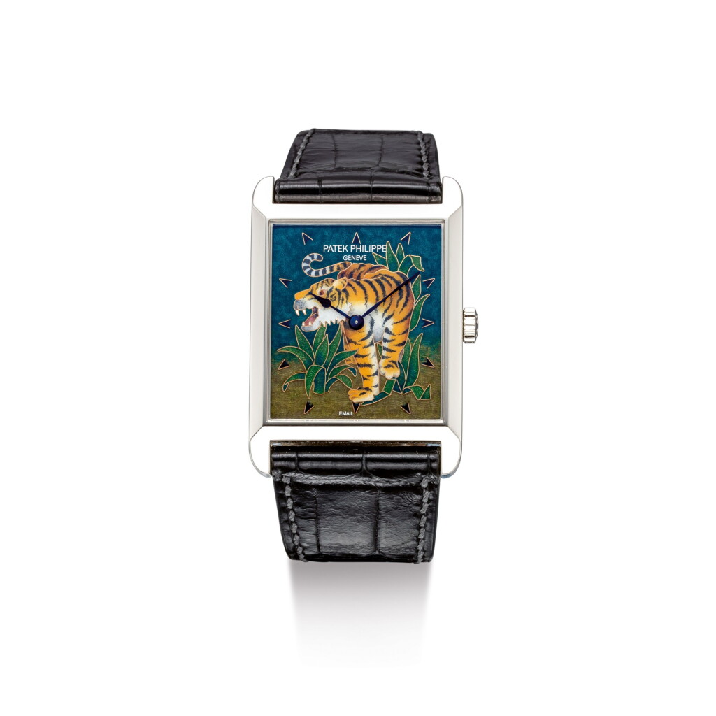 View full screen - View 1 of Lot 2087. PATEK PHILIPPE | REFERENCE 5076, A PLATINUM WRISTWATCH WITH CLOISONNÉ ENAMEL DIAL, CIRCA 2007 | 百達翡麗 | "型號5076 鉑金腕錶,備掐絲琺瑯錶盤,機芯編號1827178,錶殼編號4432210,約2007年製".