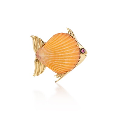 View full screen - View 1 of Lot 8004. Cartier | Gem Set and Shell Brooch | 卡地亞 | 彩色寶石 配 貝殼 胸針.