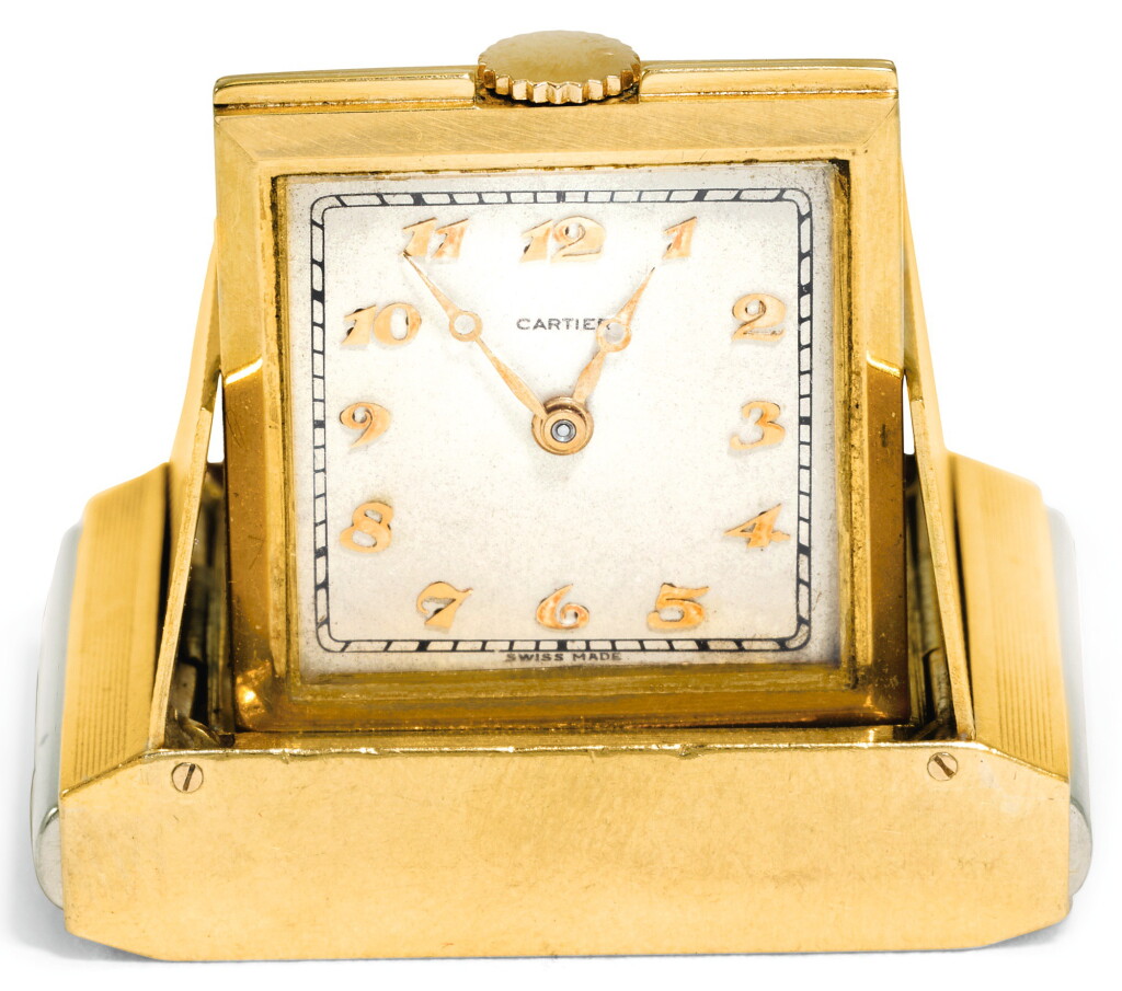全螢幕檢視 - 查看29A SMALL TWO-COLOUR 18CT GOLD TRAVELLING TIMEPIECE, CARTIER, PARIS, CIRCA 1929的1