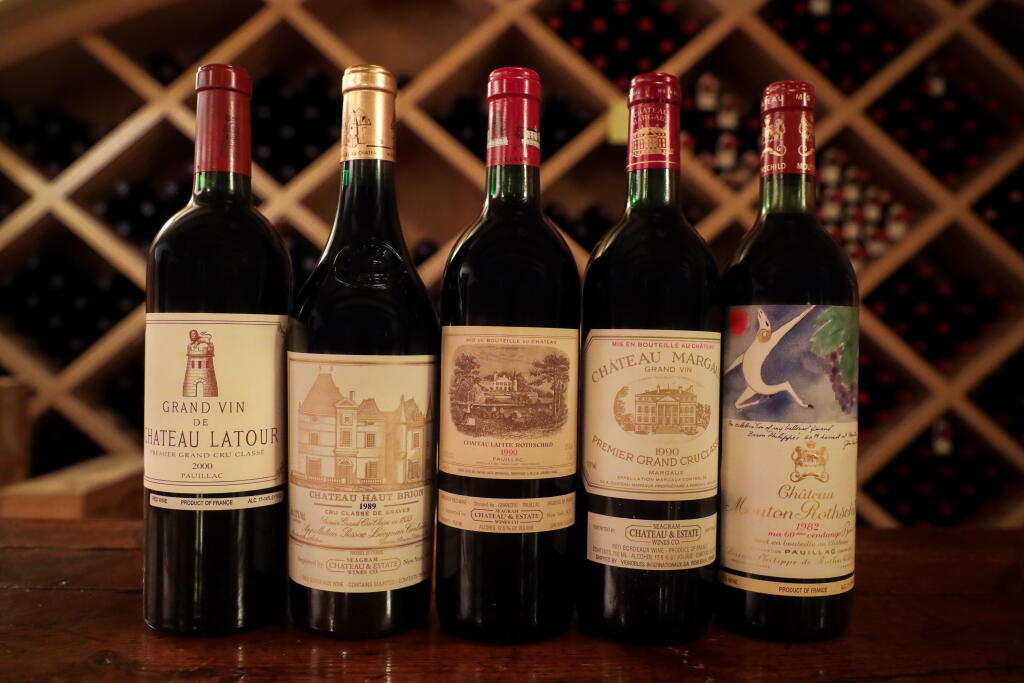 View full screen - View 1 of Lot 1140. Château Latour 2000 (12 BT).