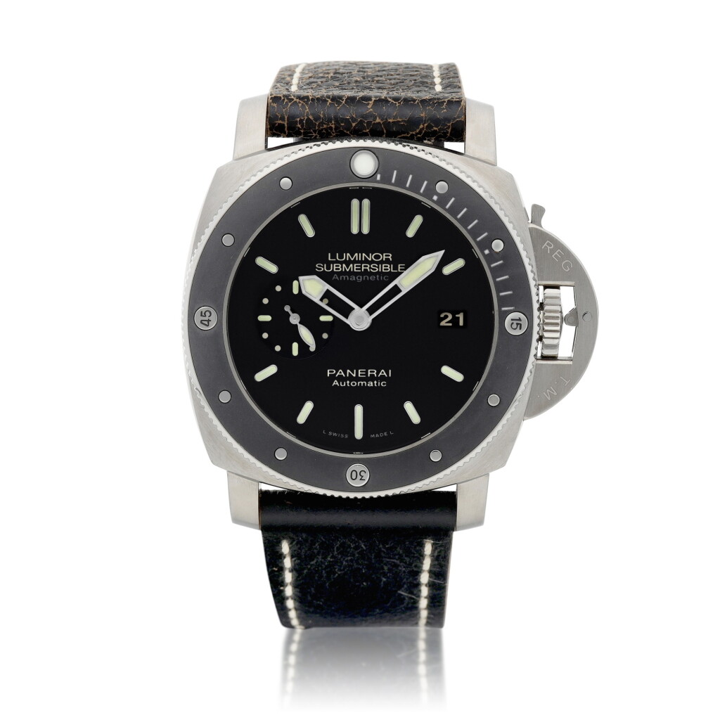 View full screen - View 1 of Lot 8084. Luminor Submersible, Reference PAM 389, A titanium wristwatch with date, Circa 2012 | 沛納海 Luminor Submersible 型號PAM389 鈦金屬腕錶,備日期顯示,約2012年製.