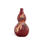 A rare ruby-ground yangcai double-gourd snuff bottle, Mark and period of Qianlong 清乾隆 胭脂紅地洋彩花果圖繋帶葫蘆鼻煙壺 《乾隆年製》藍料款
