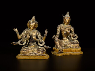 View full screen - View 1 of Lot 17. Two finely carved and gilt-lacquered wood figures of bodhisattvas Qing dynasty, 17th century | 清十七世紀 漆金木雕菩薩坐像二尊.