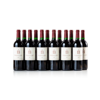 View full screen - View 1 of Lot 74. Pauillac de Château Latour 2000 ( 12 BT ) .