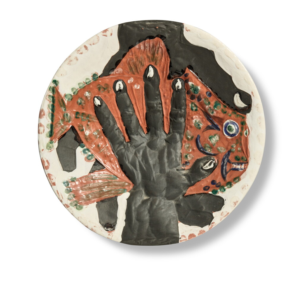 View full screen - View 1 of Lot 887. Mains au poisson (Alain Ramié 215).