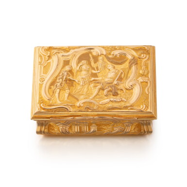 View full screen - View 1 of Lot 1211. A gold snuff box, London, 1752-1753.