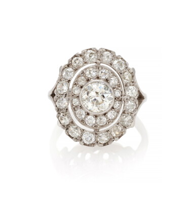 View full screen - View 1 of Lot 19. DIAMOND RING (ANELLO IN DIAMANTI) .
