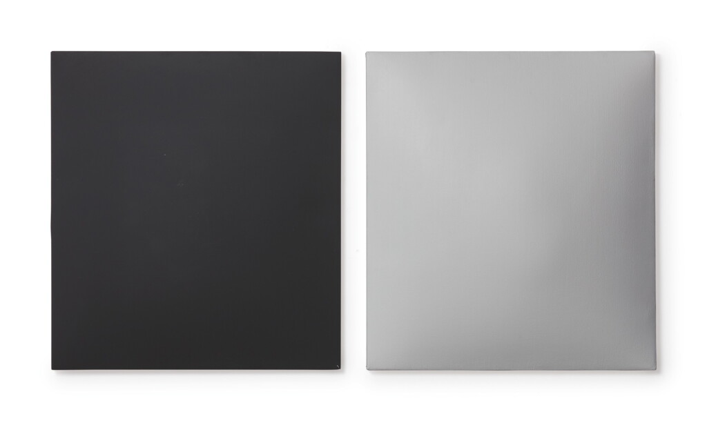 Voir en plein écran - Voir 1 du lot 436. DEAN LEVIN | A CONVERSATION PIECE (BLACK & WHITE).