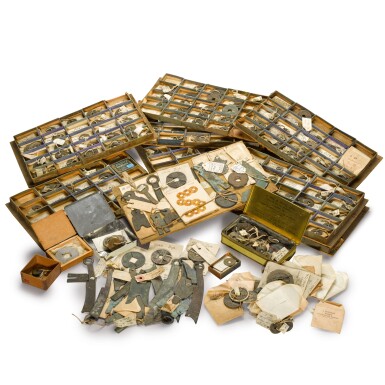 View full screen - View 1 of Lot 150. An extensive study collection of bronze coins, Zhou dynasty and later | 周至以後 各式銅錢幣 約442件.