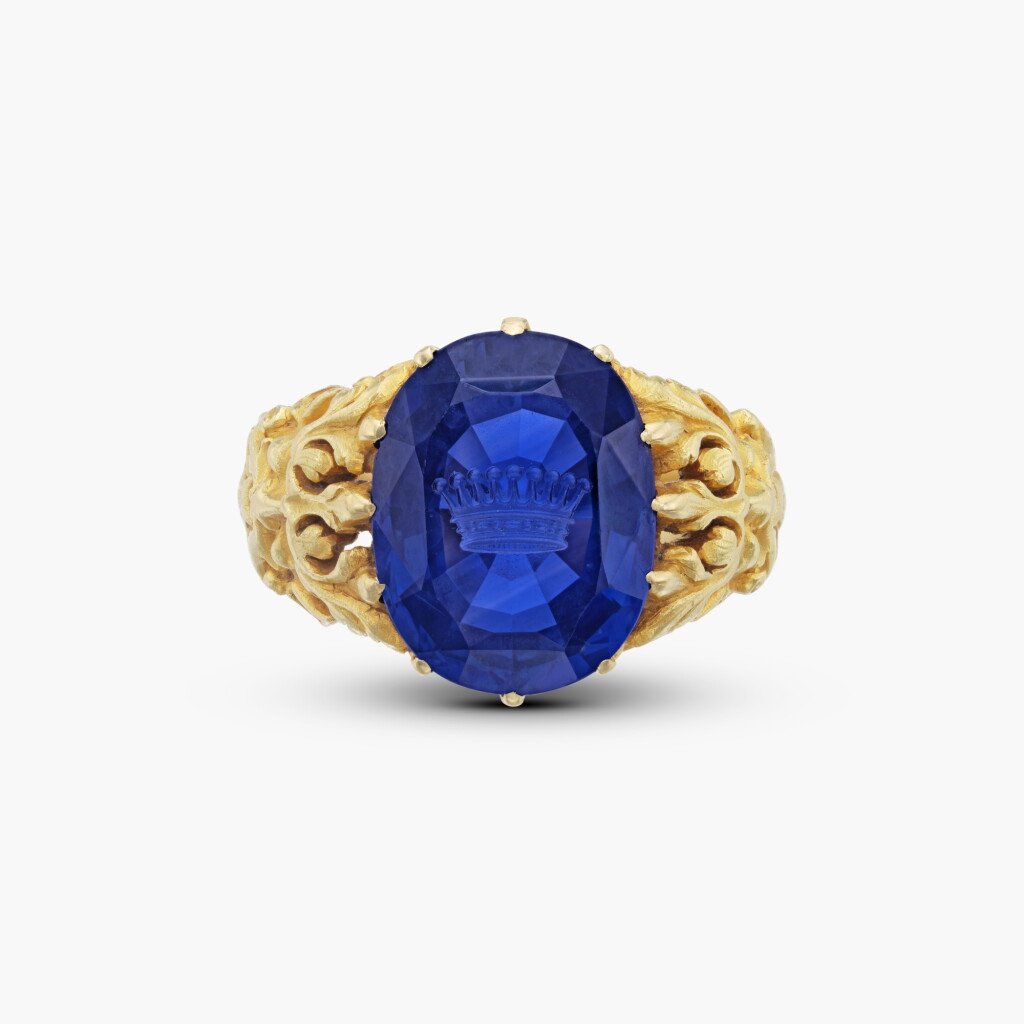 View full screen - View 1 of Lot 561. Sapphire Intaglio Ring.