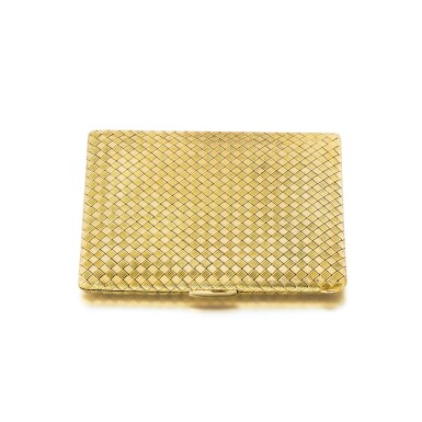 View full screen - View 1 of Lot 392. Leysen Frères | Etui à cigarettes or | Gold cigarette case.