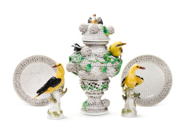 View full screen - View 1 of Lot 224. A Meissen schneeballen vase and cover, Circa 1860.