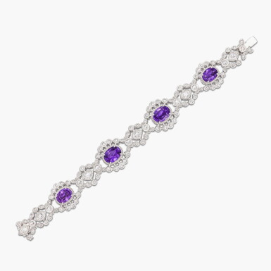 View full screen - View 1 of Lot 1317. Purple Sapphire and Diamond Bracelet | 天然 未經加熱紫色剛玉 配 鑽石 手鏈.