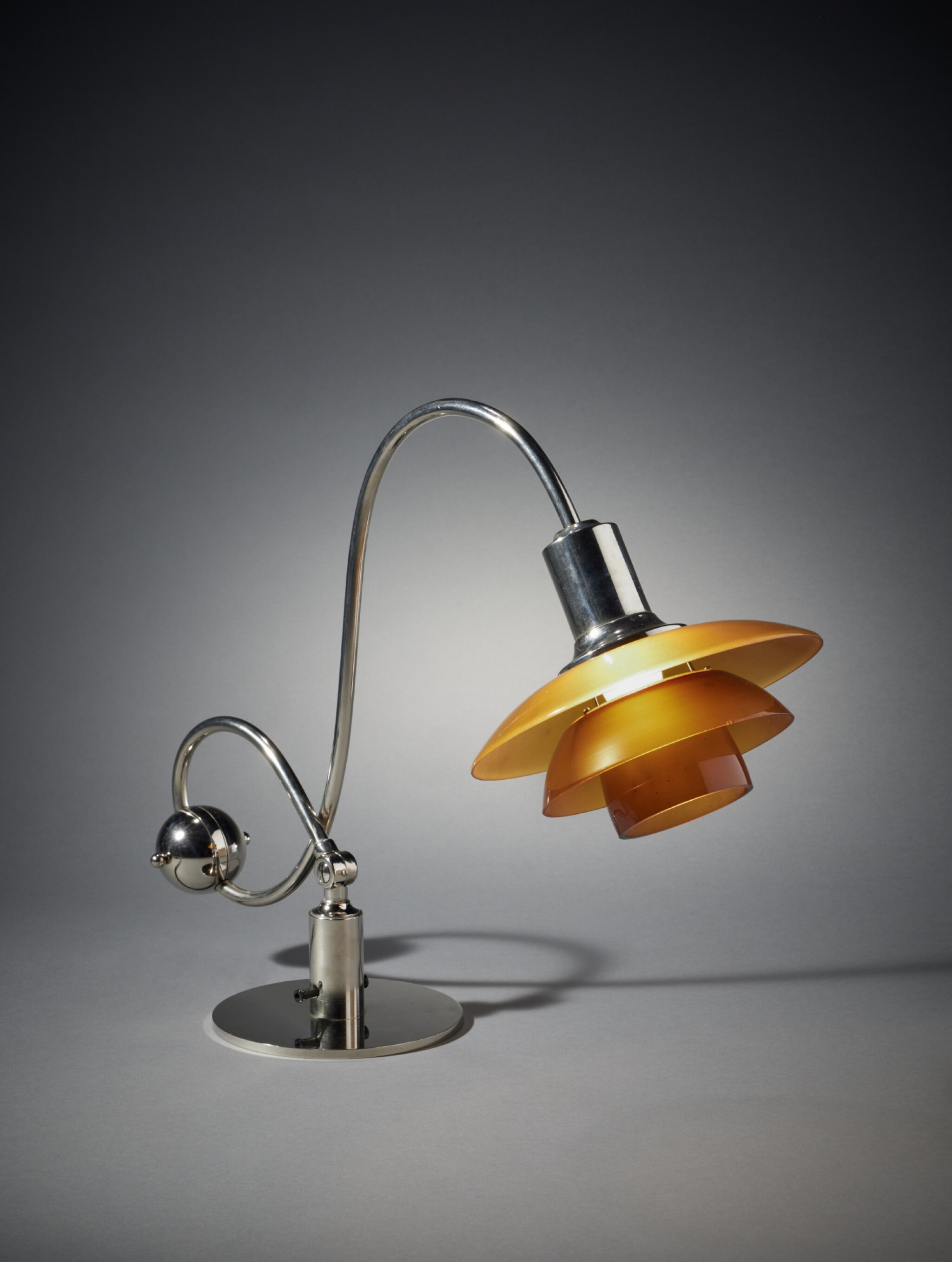 Poul Henningsen, “PH 2/2” Piano Lamp | Important Design