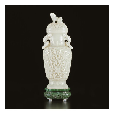View full screen - View 1 of Lot 682. A WHITE JADE BALUSTER VASE AND COVER, QING DYNASTY.